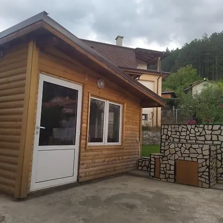 иванели 招待所