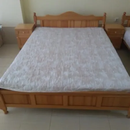 иванели 招待所 3*