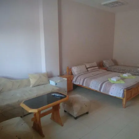 иванели 萨帕雷瓦巴尼亚